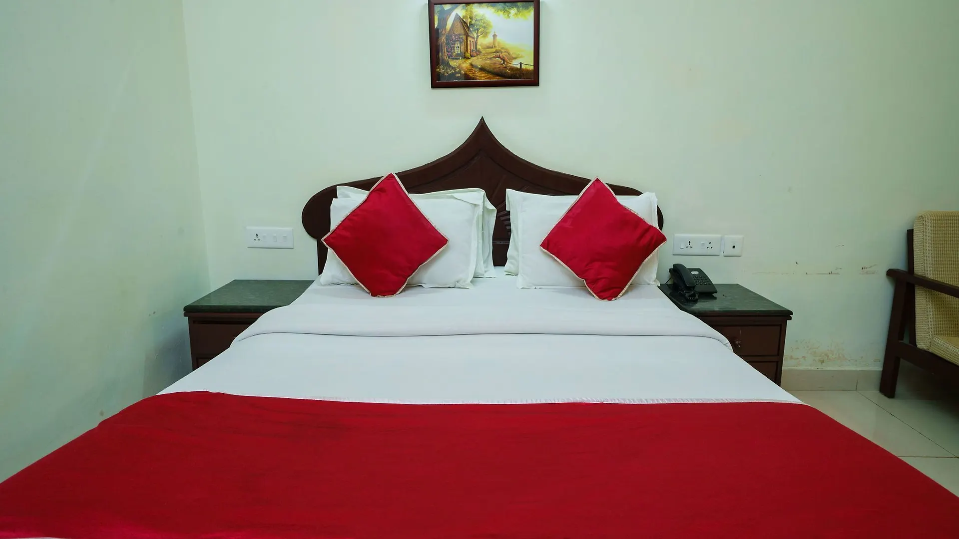 **  Oyo 9531 Hotel Highrange Inn Munnar India